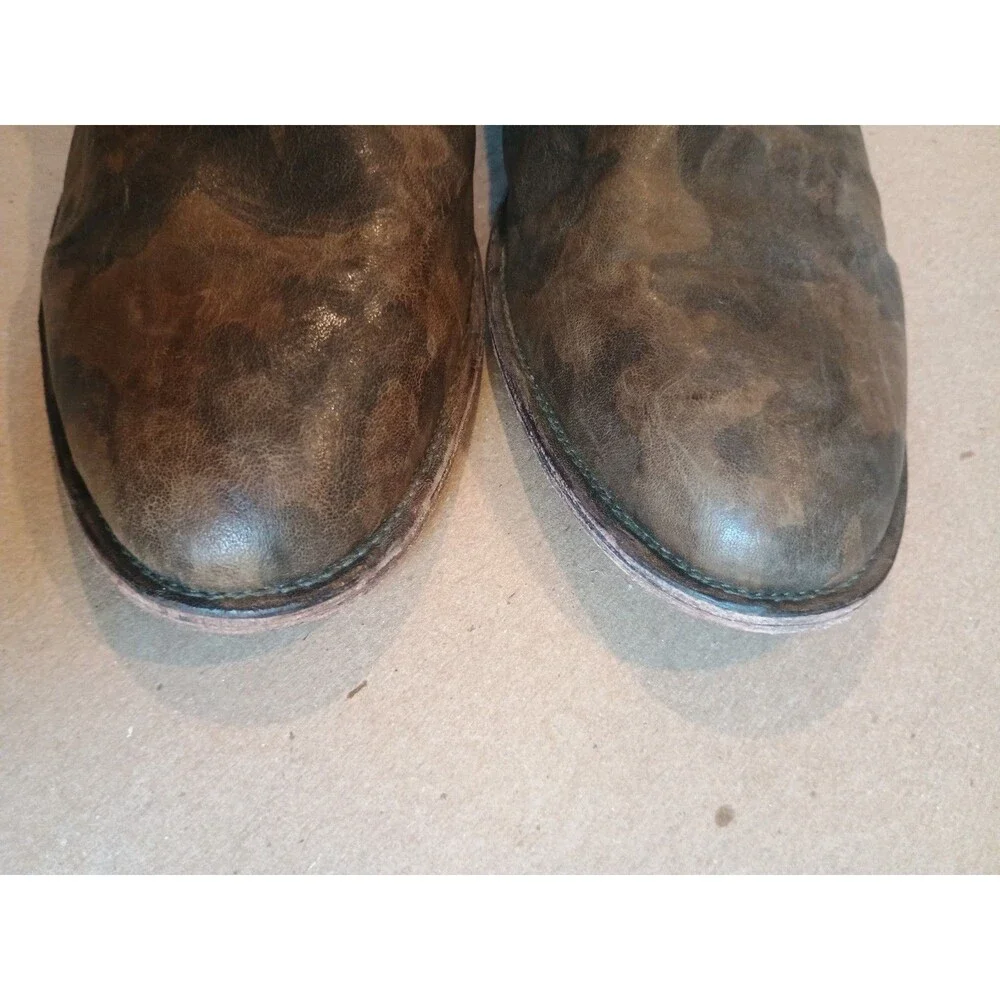 TRASK Ali Leather Loafers Tonal Green Camo Print Slip On Shoes Sz 9 Western